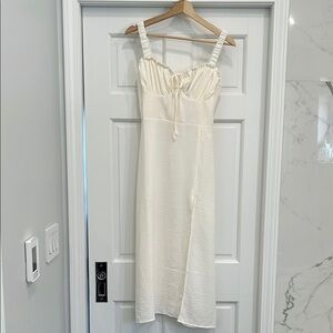 Forever 21 Women’s S Cream Spaghetti Strap Midi Sundress